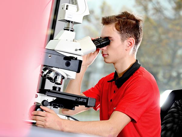 2021 11 HILTI Lehrlingsausbildung 033
