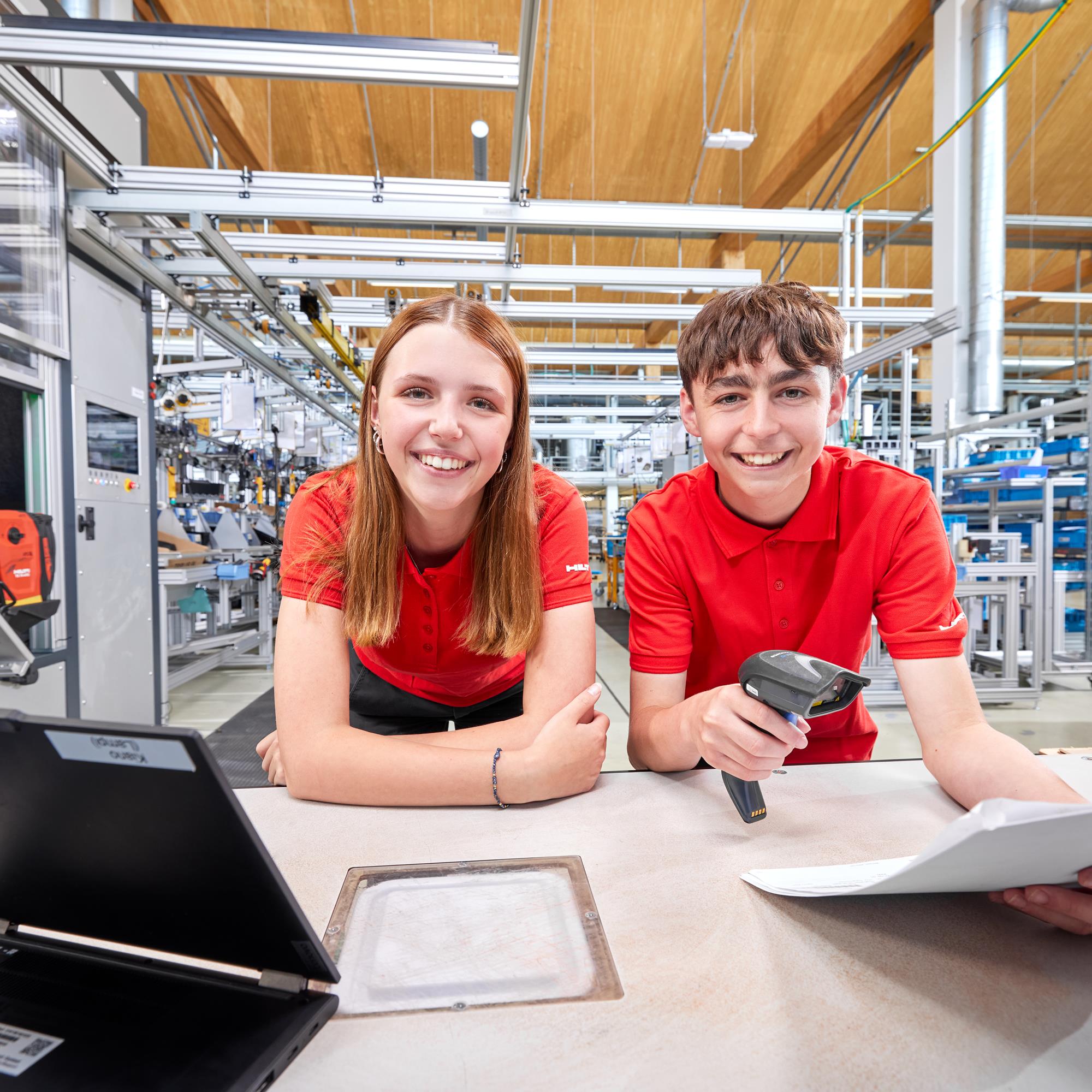 Hilti AT Ausbildung 06894 Print