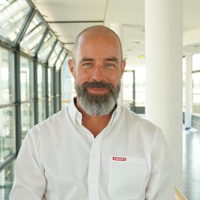 FG Hilti 2023 Quer Grins