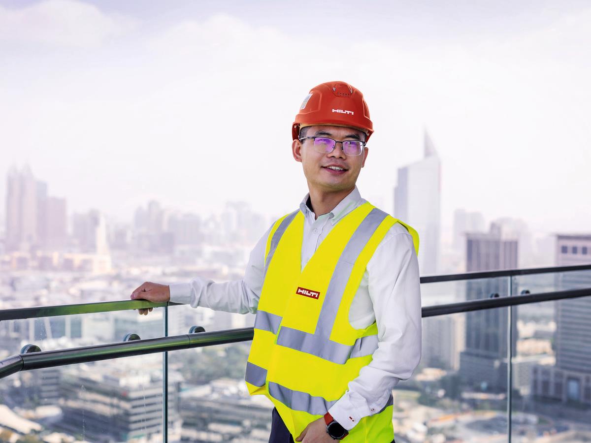 Account Manager on a jobsite in Dubai
