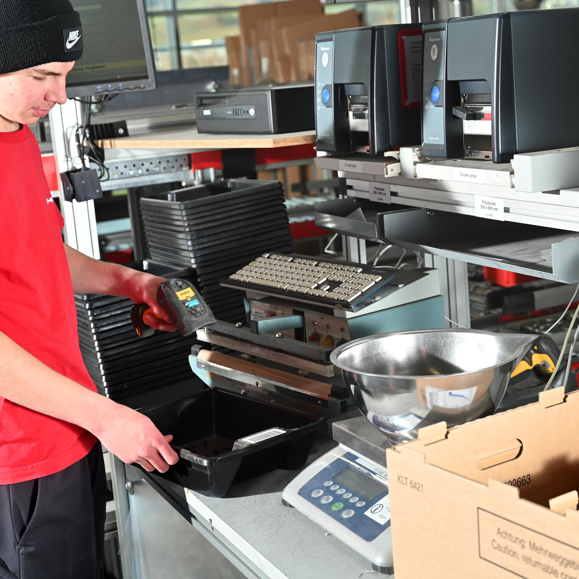 2021 11 HILTI Lehrlingsausbildung 114