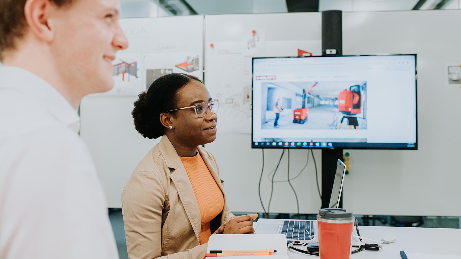 Copy Of Hiltischaan 469