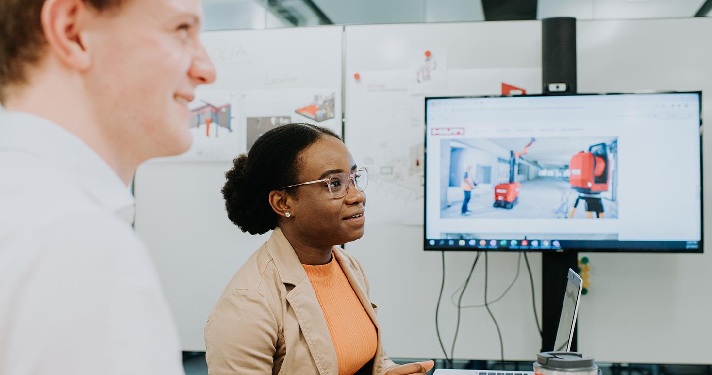 Copy Of Hiltischaan 469