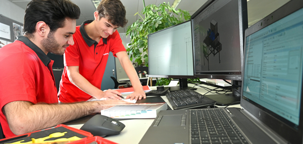 2021 11 HILTI Lehrlingsausbildung 061 (1)