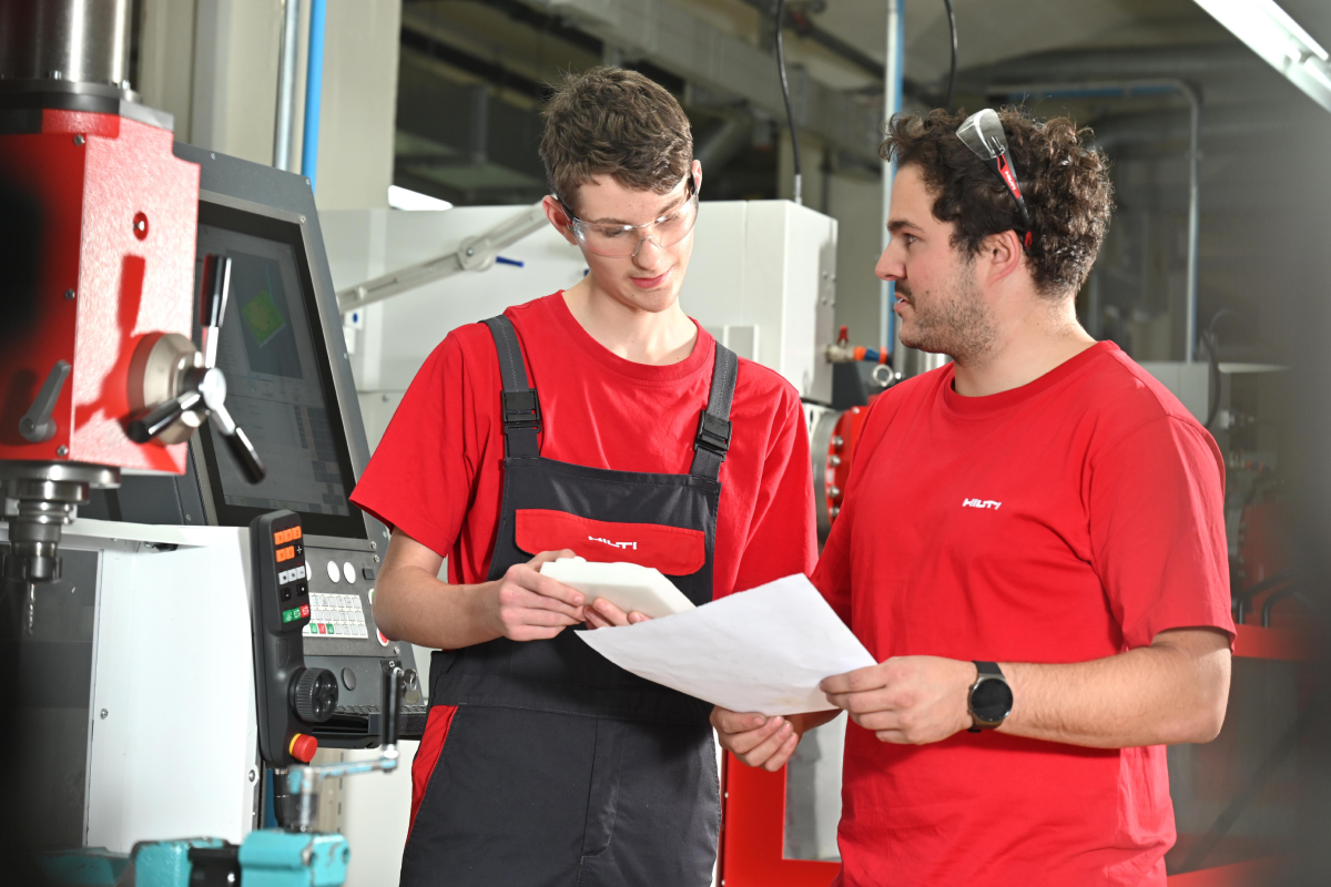 2021 11 HILTI Lehrlingsausbildung 093 (1)