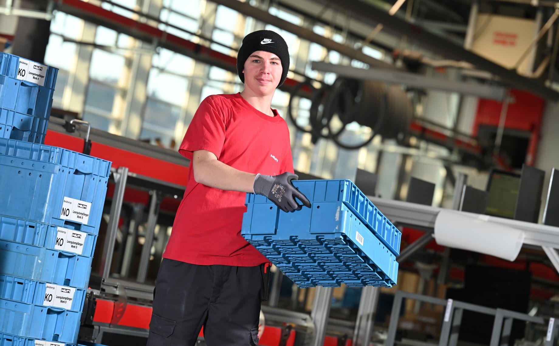 2021 11 HILTI Lehrlingsausbildung 120